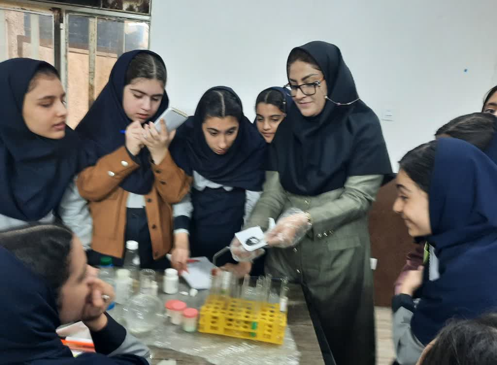 ازمایش شیمی 1.png